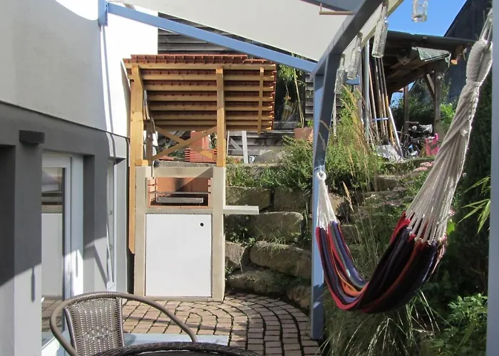 Διαμέρισμα Downstairs6b *